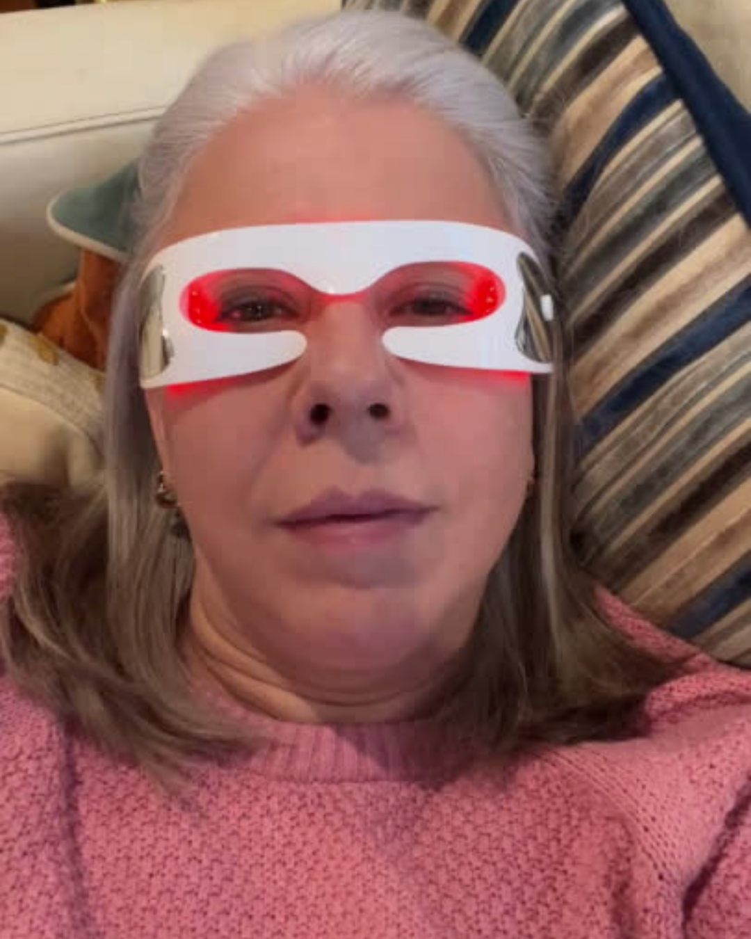 The Eyehancer: Smart Glow Eye Mask Device